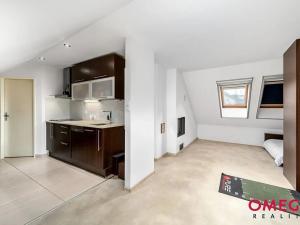 Prodej vily, Praha - Hostivař, Kozinovo náměstí, 213 m2