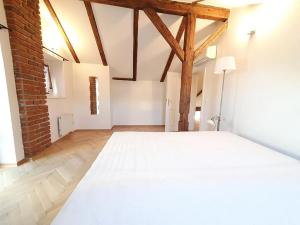 Pronájem bytu 2+kk, Praha - Smíchov, Plzeňská, 87 m2