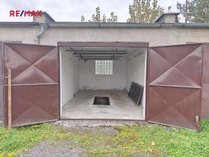 Pronájem garáže, Kostelec nad Labem, 17 m2
