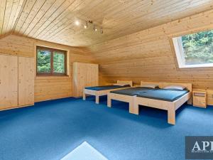 Prodej chalupy, Halenkov, 158 m2