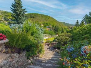 Pronájem vily, Černošice, V Horce, 300 m2