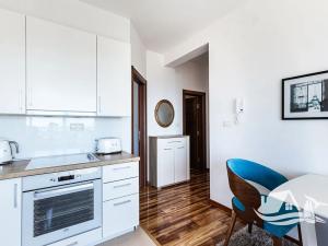 Prodej bytu 3+kk, Petrovac, Černá Hora, 51 m2