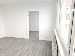 Pronájem bytu 2+kk, Olomouc, Urxova, 46 m2