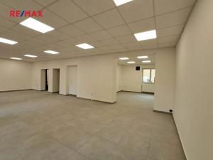 Pronájem obchodního prostoru, Praha - Řepy, Karlovarská, 90 m2