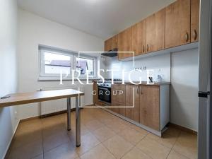 Pronájem bytu 2+1, Praha - Kyje, Hejtmanská, 54 m2