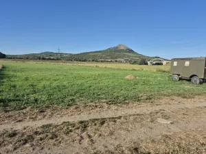 Prodej pole, Píšťany, 5816 m2