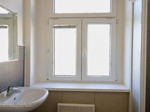 Pronájem bytu 2+kk, Praha - Michle, Hanusova, 36 m2