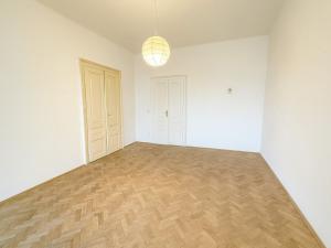 Prodej bytu 4+1, Olomouc, Komenského, 123 m2