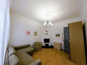 Pronájem bytu 2+kk, Karlovy Vary, Sokolovská, 41 m2