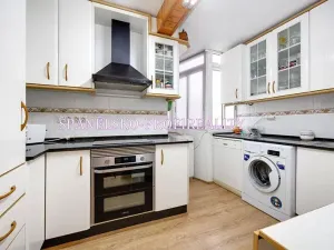 Prodej bytu 4+1, Torrevieja, Španělsko, 89 m2