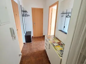 Pronájem bytu 2+kk, Praha - Letňany, Místecká, 60 m2