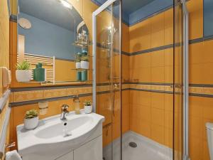 Pronájem bytu 1+1, Kladno, Vodárenská, 30 m2