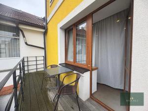 Pronájem bytu 2+kk, Plzeň, Na Roudné, 77 m2