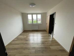 Prodej bytu 3+1, Suchdol nad Lužnicí, sídl. 17. listopadu, 74 m2