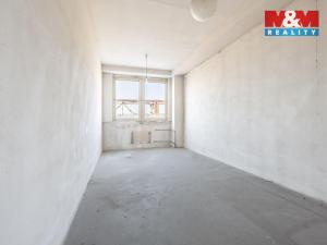 Pronájem skladu, Kladno, Buštěhradská, 18 m2