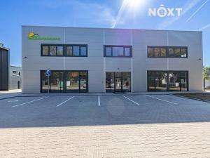 Pronájem skladu, Milovice, 386 m2