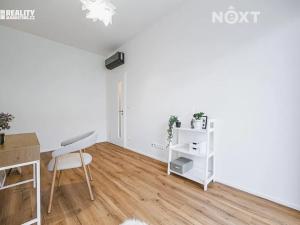 Prodej bytu 3+kk, Brno, Komárovská, 71 m2