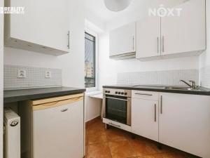 Prodej bytu 1+kk, Praha - Košíře, Plzeňská, 35 m2