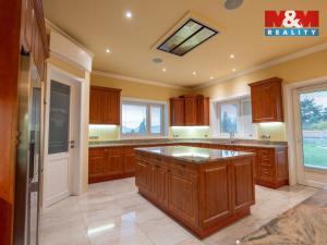 Prodej rodinného domu, Louny, Březinova, 429 m2