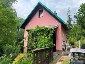 Prodej chaty, Veleň, 45 m2