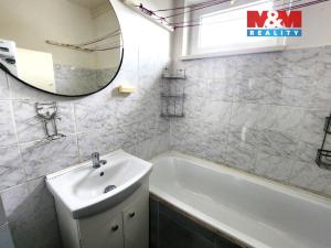 Prodej bytu 3+1, Bitozeves, 70 m2