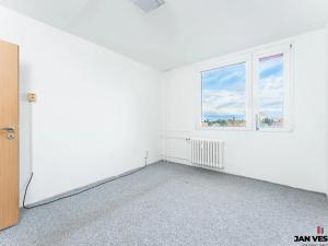 Prodej bytu 3+1, Praha - Horní Počernice, Lhotská, 73 m2