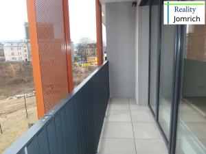 Pronájem bytu 1+kk, Liberec, Na Perštýně, 42 m2