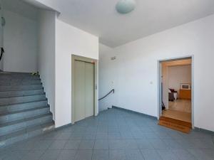 Prodej bytu 2+kk, Praha - Libeň, Ocelářská, 54 m2