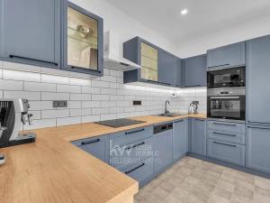 Prodej rodinného domu, Velim, Palackého, 270 m2