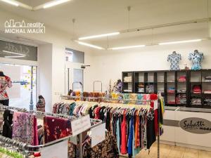 Pronájem obchodního prostoru, Hranice, Svatoplukova, 40 m2