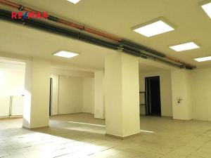 Pronájem obchodního prostoru, Praha - Čimice, Na průhonu, 150 m2