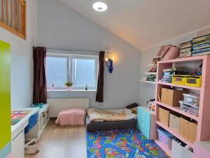 Prodej rodinného domu, Jenštejn, Zlatnická, 137 m2