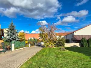 Prodej rodinného domu, Jenštejn, Zlatnická, 137 m2