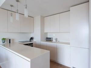 Pronájem bytu 2+kk, Praha - Smíchov, Zdíkovská, 75 m2