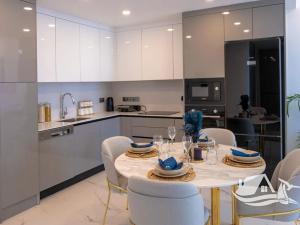 Prodej bytu 3+kk, Trikomo, Kypr, 81 m2