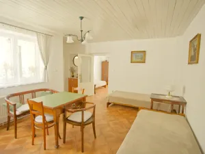 Prodej rodinného domu, Bechyně, nám. T. G. Masaryka, 76 m2