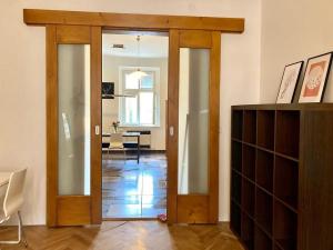 Pronájem bytu 2+1, Praha - Nové Město, Rumunská, 63 m2