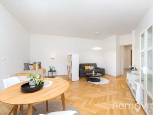 Prodej bytu 1+kk, Praha - Podolí, Na dolinách, 39 m2