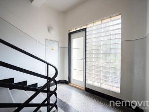 Prodej bytu 1+kk, Praha - Podolí, Na dolinách, 39 m2