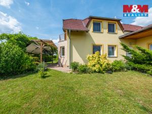 Prodej rodinného domu, Hostomice, Luční, 222 m2