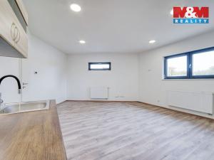 Pronájem bytu 1+kk, Nýřany, Benešova třída, 34 m2