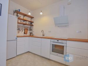 Prodej bytu 2+kk, Praha - Holešovice, U staré plynárny, 43 m2