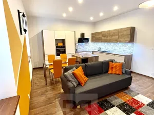 Pronájem bytu 3+kk, Praha - Kobylisy, Na pěšinách, 77 m2