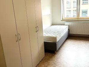 Pronájem bytu 1+kk, Praha - Smíchov, Křížová, 22 m2