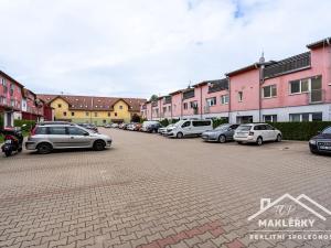 Prodej bytu 2+kk, Břežany II, 56 m2