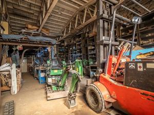 Prodej výrobních prostor, Želeč, 1332 m2