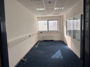 Pronájem kanceláře, Praha - Letňany, 150 m2