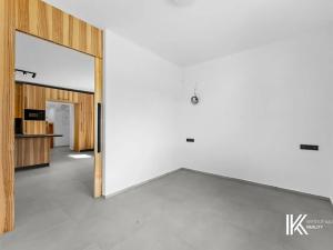 Prodej bytu 2+kk, Mladé Buky, 44 m2