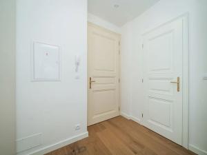 Pronájem bytu 2+kk, Praha - Vinohrady, Čermákova, 38 m2