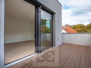 Pronájem bytu 3+kk, Praha - Libeň, Na Okrouhlíku, 74 m2